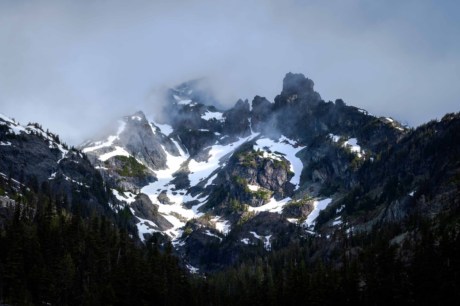 5 Lemahs shrouded in Mist. Photo by Brock Dallman