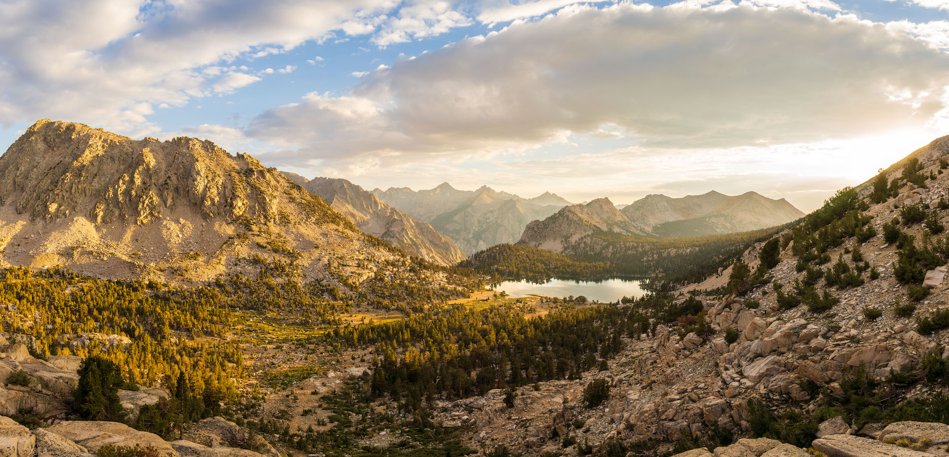 Golden hour shot of Bullfrog Lake and Kearsarge Valley
