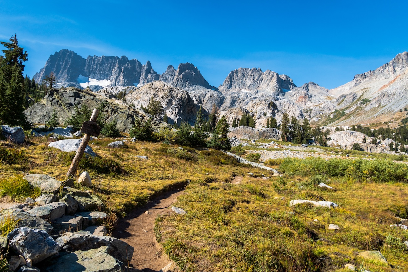 The trail near Ediza Lake in the Sierras