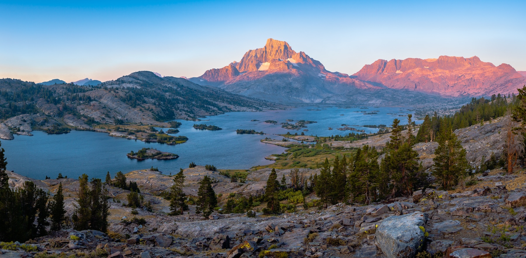 Thousand Island Lake