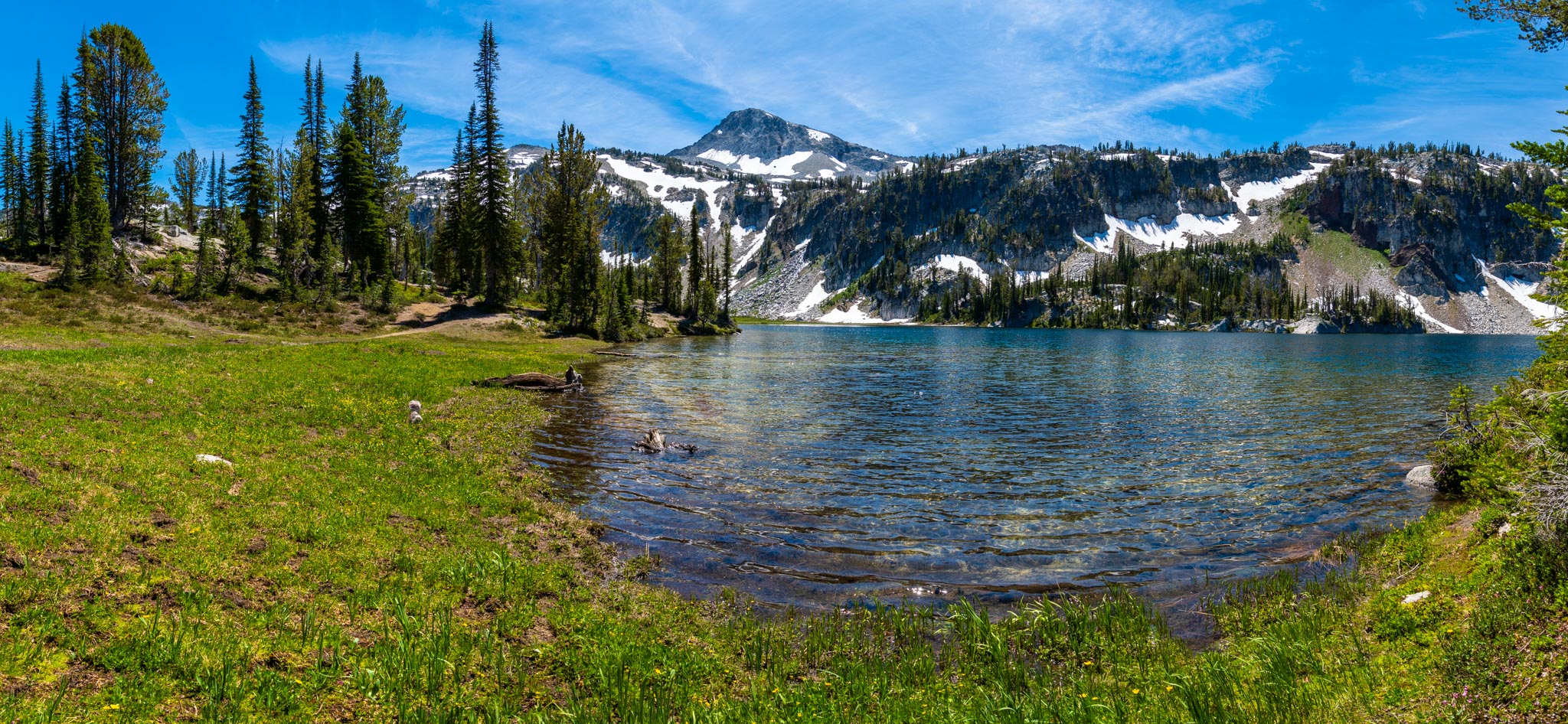 Mirror Lake in the Wallowa mountains