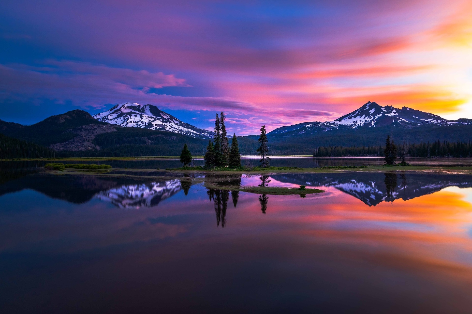 Sparks Lake, Oregon